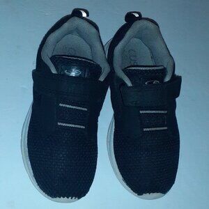 Cushion Fit Lightweight Breathable Running Sneaker